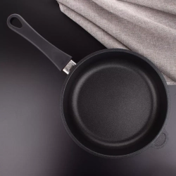 Сковорода глубокая 24см AMT Frying Pans Fix