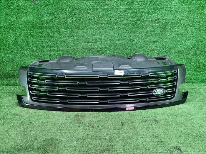 Решетка радиатора Range Rover Vogue 5 L460 (21-нв)