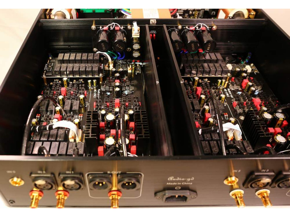 Предусилитель Audio-GD HE-1 MK2