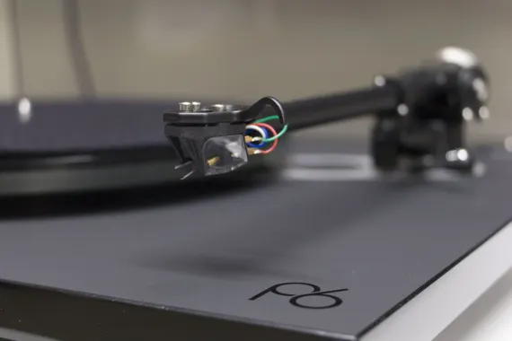 Rega Planar 6 Black