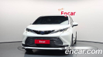 Toyota Sienna 2.5 Hybrid AWD — 2021