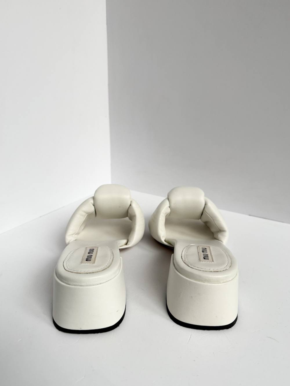 Кожаные мюли Miu Miu, 36
