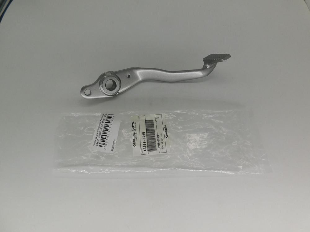 Лапка заднего тормоза Kawasaki ER650 EX650 EX400 43001-0705