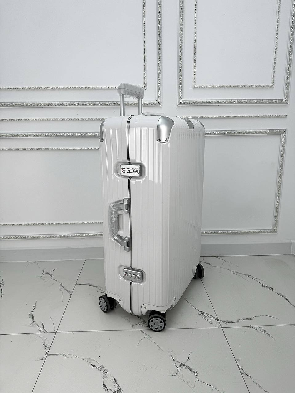 Чемодан Rimowa L