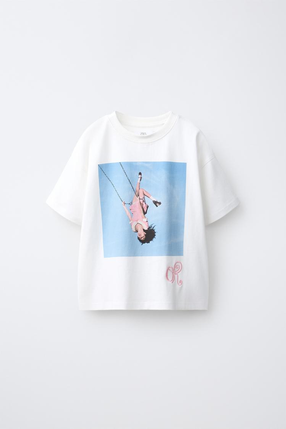 ZARA ФУТБОЛКА С ПРИНТОМ OLIVIA RODRIGO™, БЕЛЫЙ