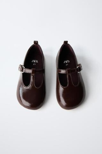 ZARA БАЛЕТКИ BAREFOOT С ЛАКОВЫМ ЭФФЕКТОМ, КОРИЧНЕВЫЙ