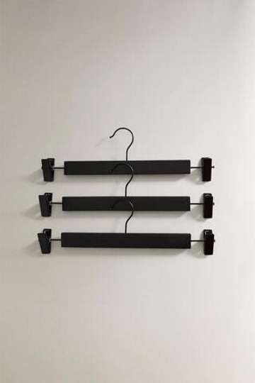 ZARA HOME ДЕРЕВЯННАЯ ВЕШАЛКА С ЗАЖИМОМ (НАБОР ИЗ 3 ШТ.), ЧЕРНЫЙ