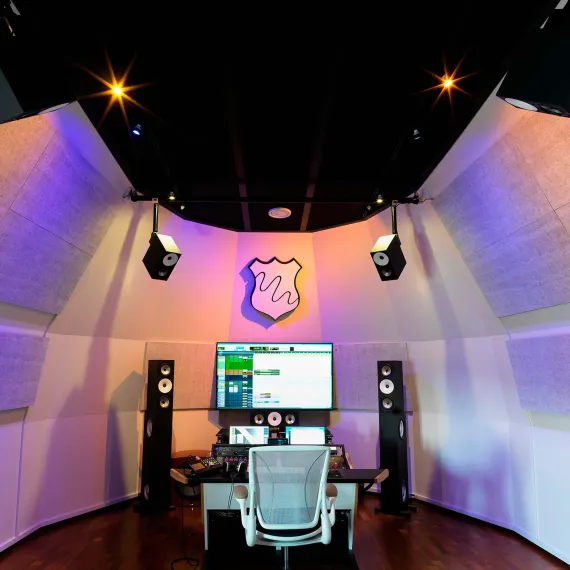 Amphion Amp400.12