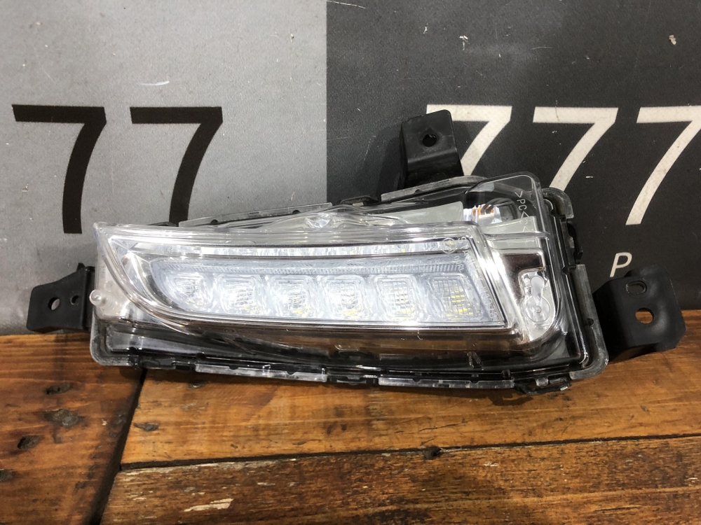 ДХО левый LED Suzuki Vitara 2 14-нв Б/У Оригинал 3658454P00000