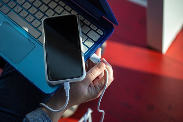 Как включить режим модема на iPhone 15 и раздать интернет Как включить режим модема на iPhone 15 и раздать интернет