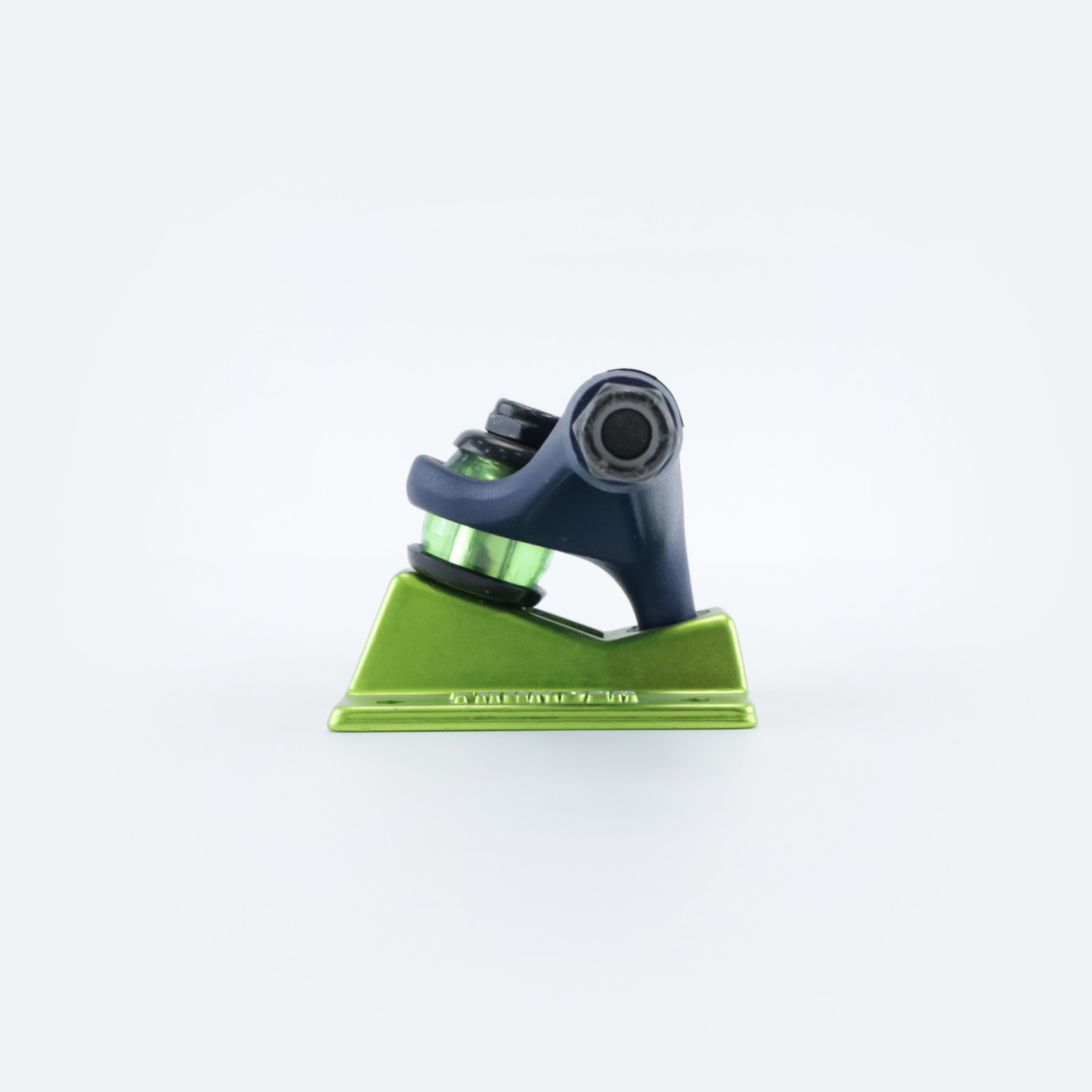 Подвески THUNDER TRUCKS LT NORTHERN (NAVY/GREEN) артикул: - купить в магазине Дайс