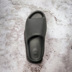 Adidas Yeezy Slide • Onyx