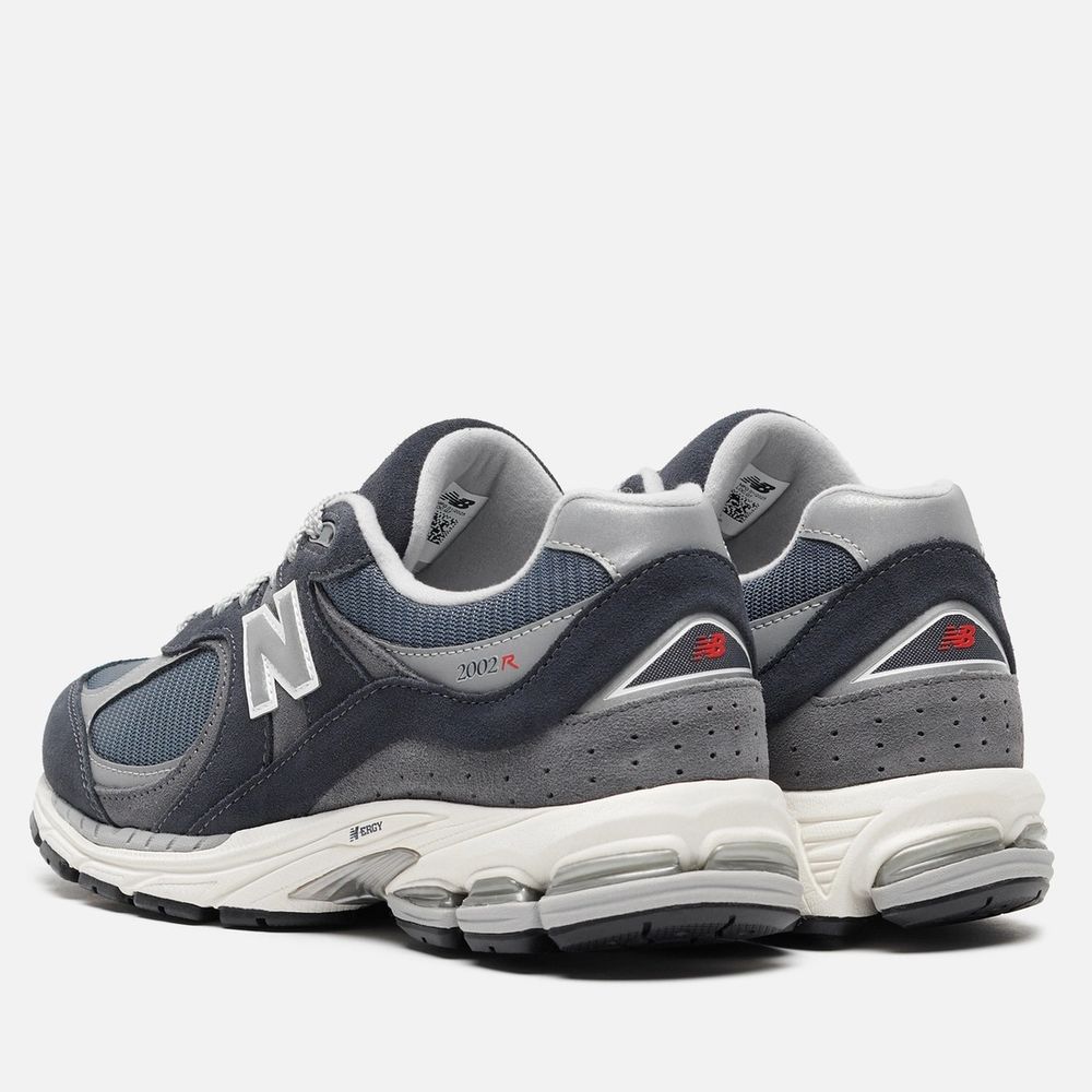 Кроссовки мужские NEW BALANCE 2002