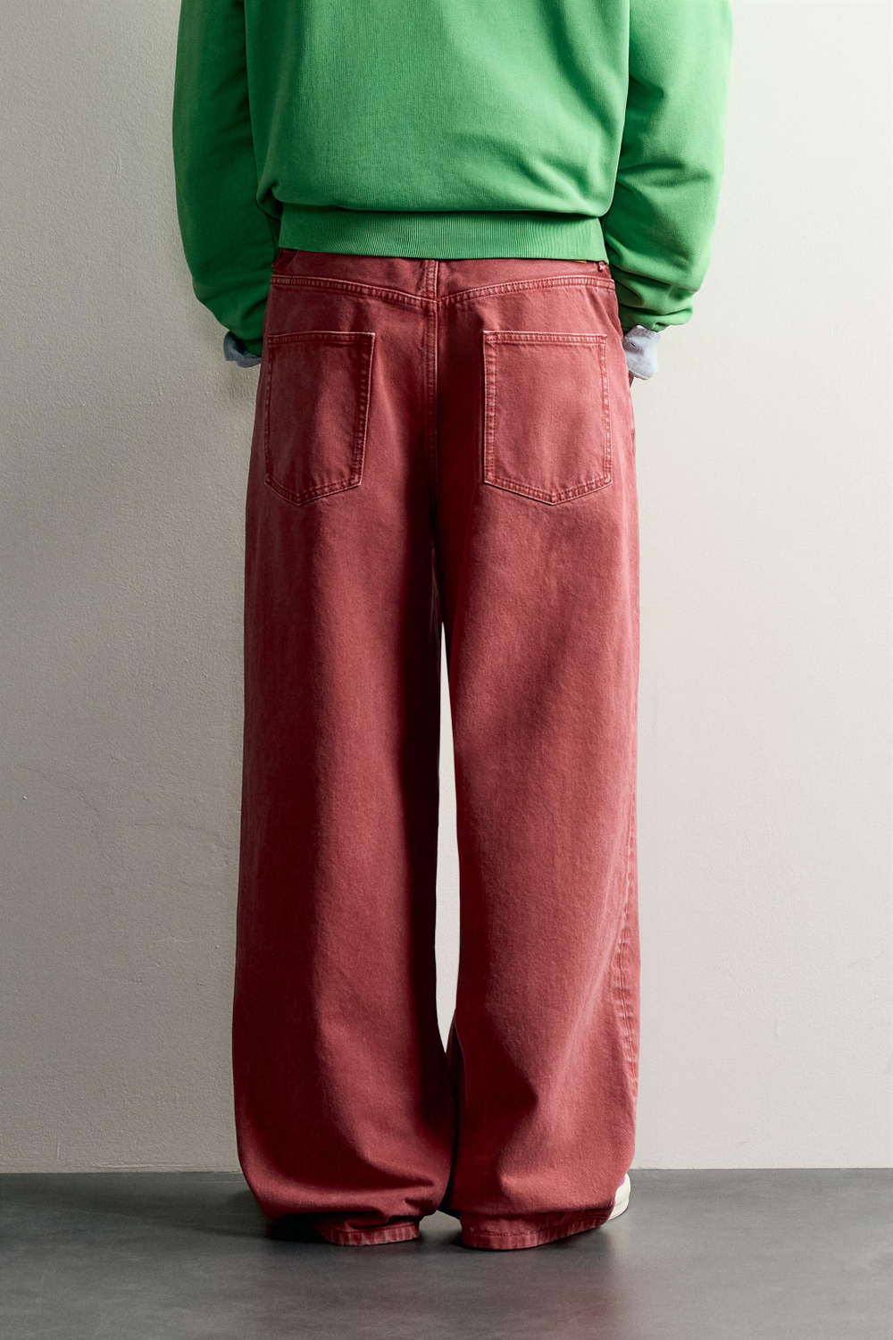 ДЖИНСЫ BAGGY FIT FRUIT OF THE LOOM™ — ZARA
