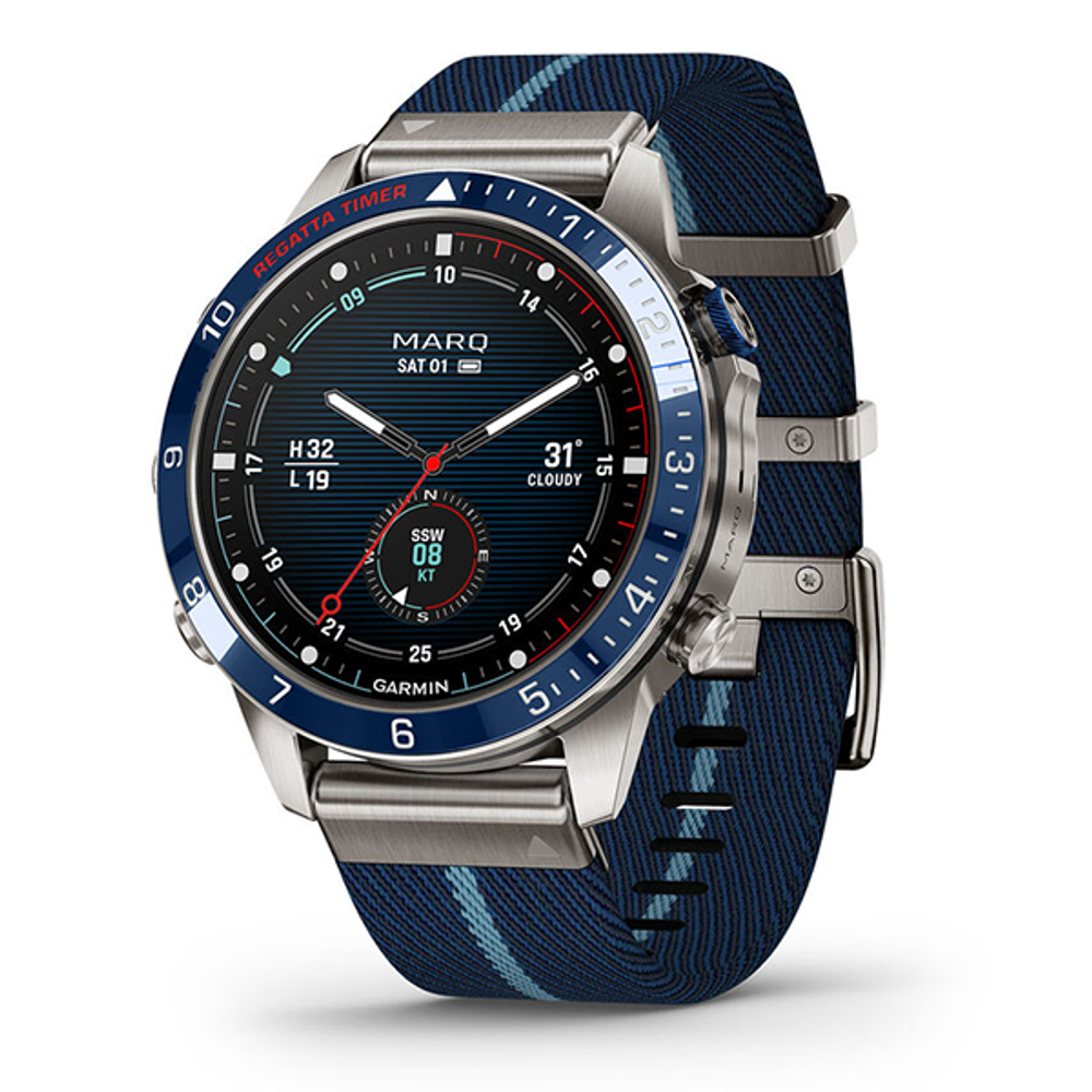 Умные часы Garmin MARQ Captain (Gen 2) 46 мм в титановом корпусе с синим керамическим безелем и ремешком