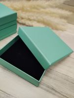 Подарочная коробка из крафт бумаги 9 х 9 см, бирюзовая