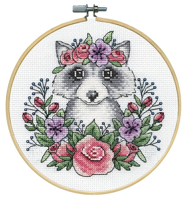 Набор для вышивания нитками Design Works, Енот, 20 см