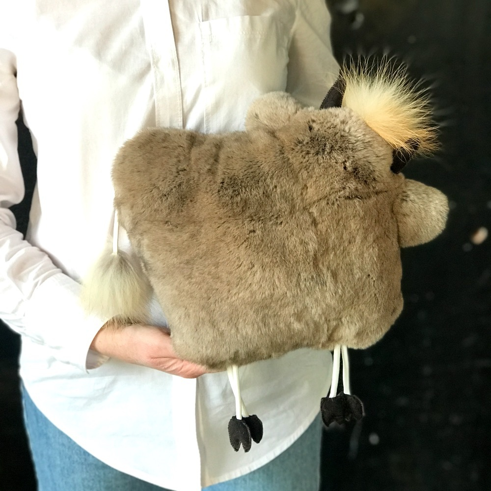 Подушка Бычок (коричневая)