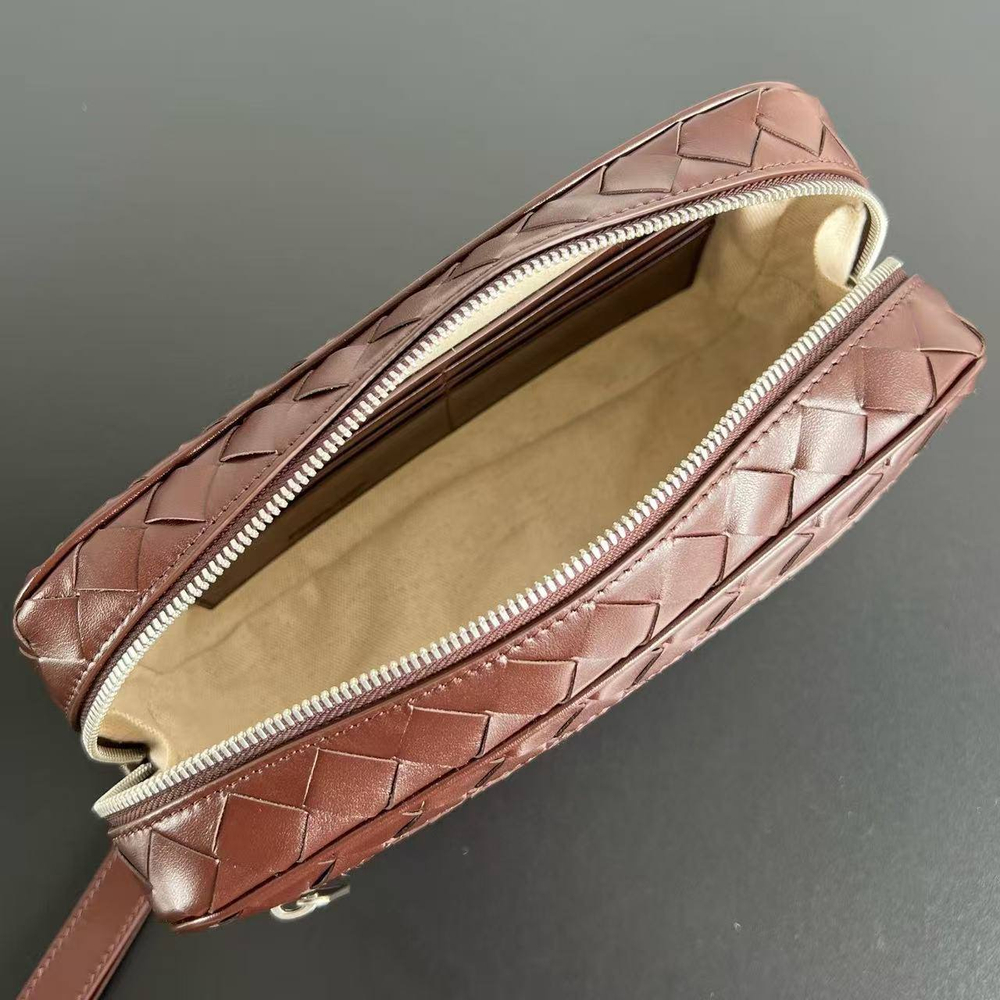 Клатч Bottega Veneta