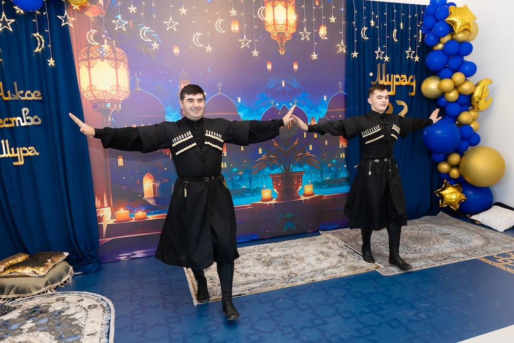 Восточный праздник