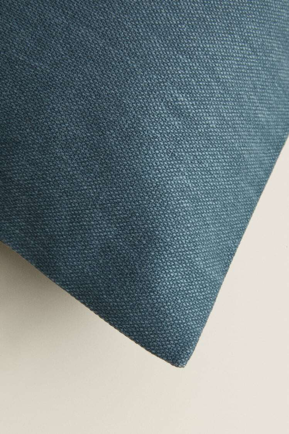 ZARA HOME ОДНОТОННЫЙ ЧЕХОЛ ДЛЯ ДЕКОРАТИВНОЙ ПОДУШКИ, СИНИЙ
