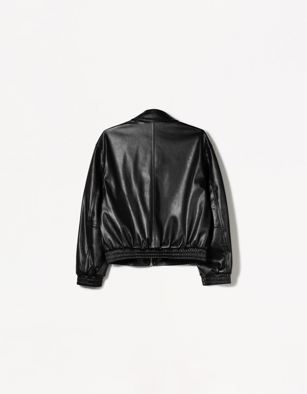BERSHKA Куртка из искусственной кожи, черный