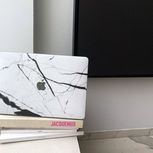 Виниловая наклейка VE для MacBook