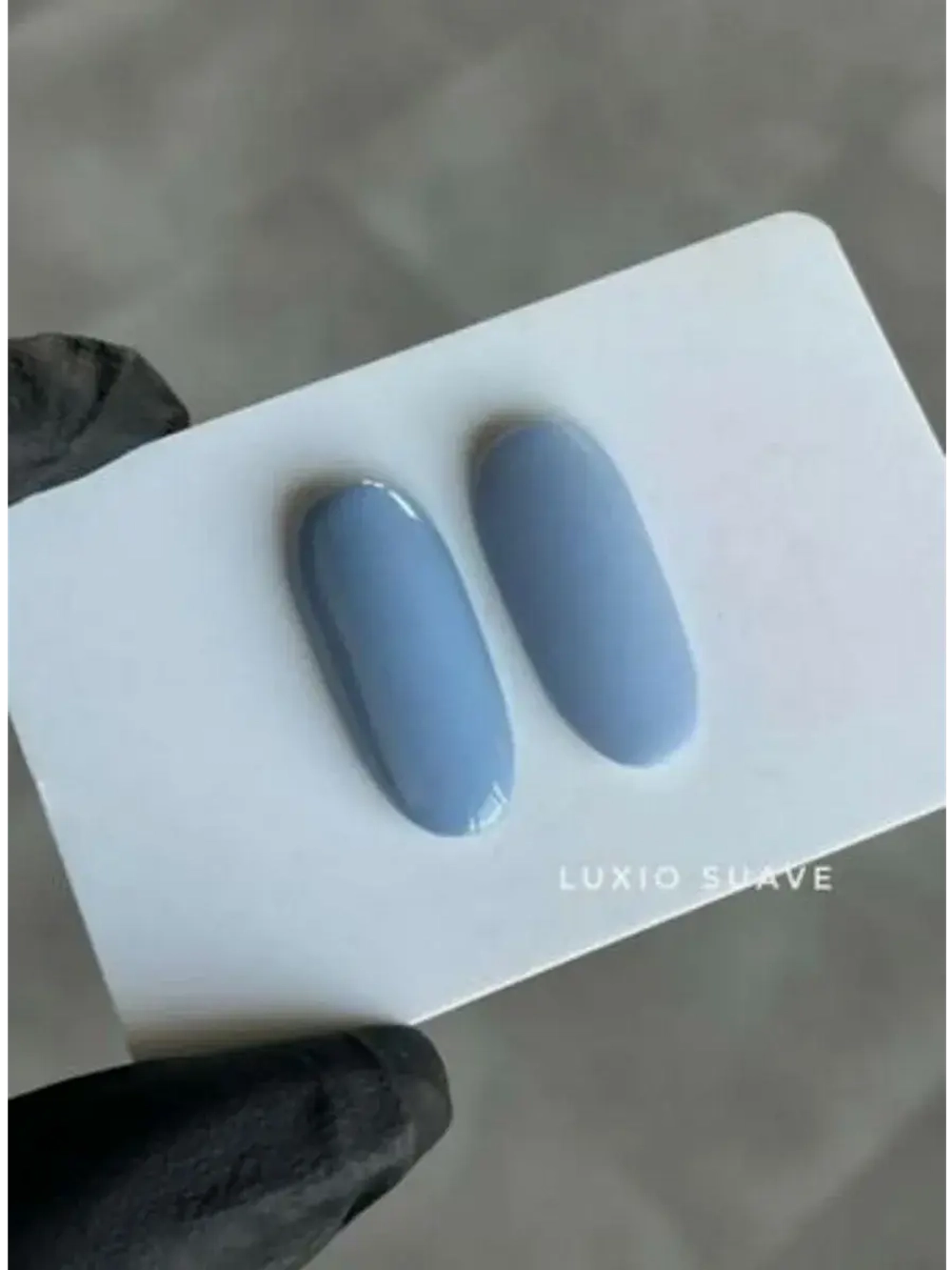 Гель лак для ногтей Luxio Suave 15 мл