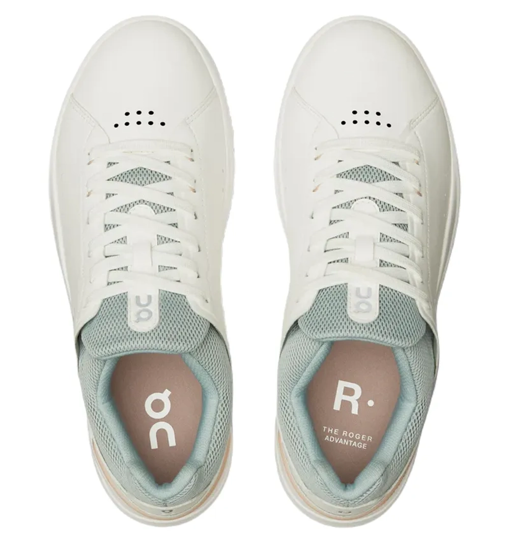 Женские кроссовки On The Roger Advantage - white/rosehip