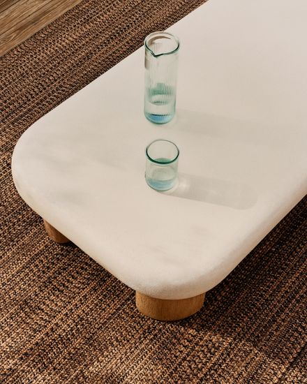 Журнальный столик Labra из цемента и акации 140 x 70 см