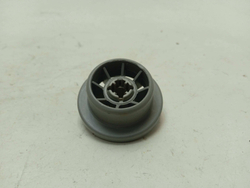 SRV55T03EU/30 ктп17 Ролик нижней корзины для посудомоечной машины Bosch SRV55T03EU/30 б/у