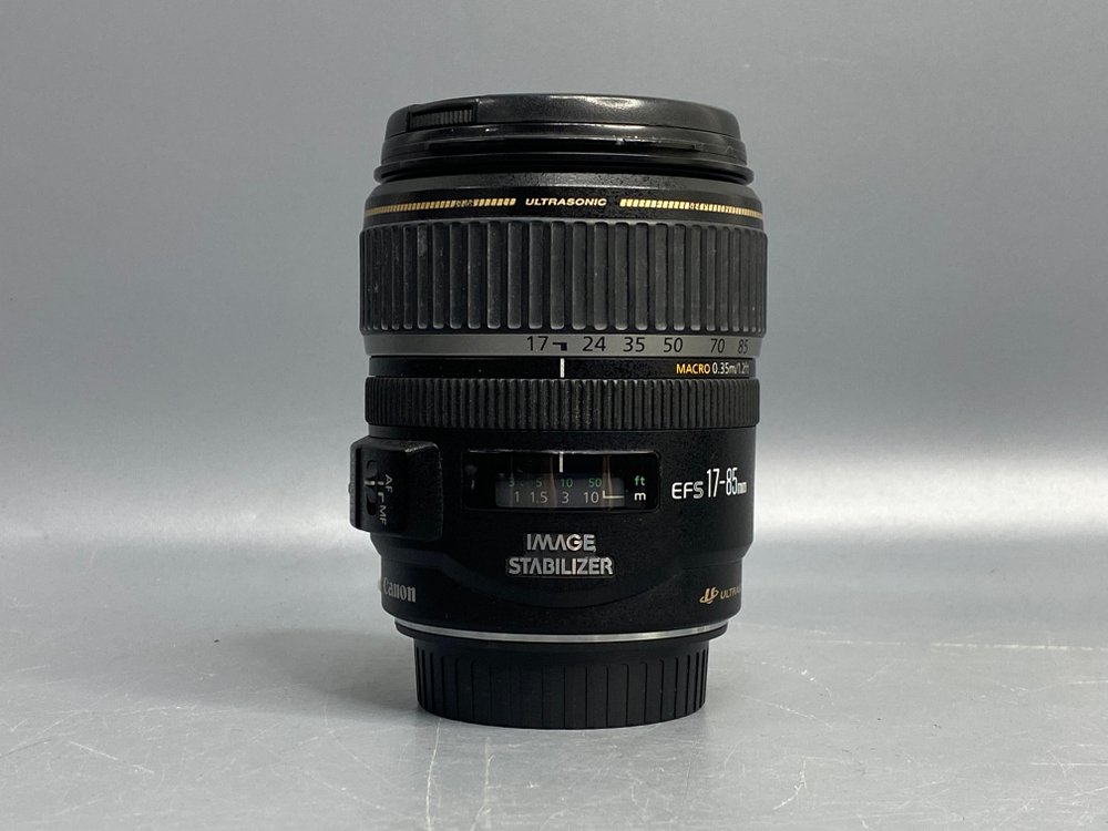 Canon EF-S 17-85mm 4-5.6 IS USM