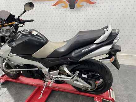 Suzuki GSR400 2008