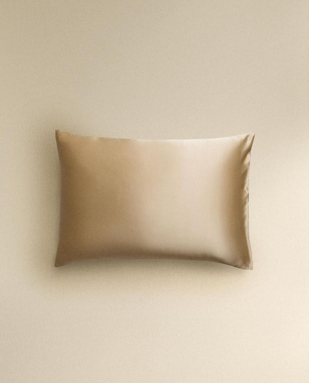 ZARA HOME НАВОЛОЧКА ИЗ 100% ТУТОВОГО ШЕЛКА, ЗОЛОТОЙ
