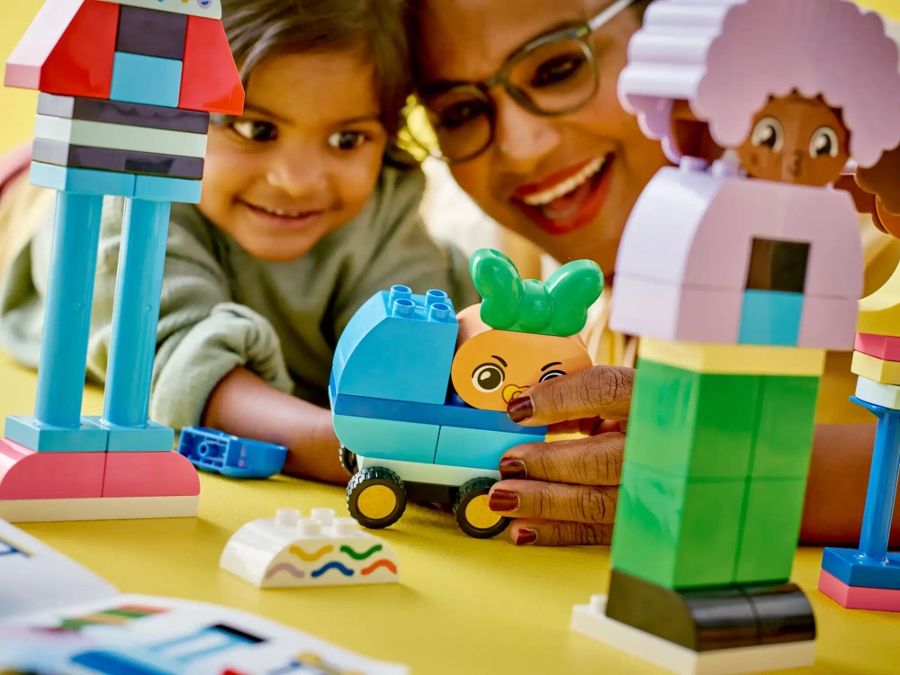Конструктор LEGO Duplo 10423 Городские жители с большими эмоциями