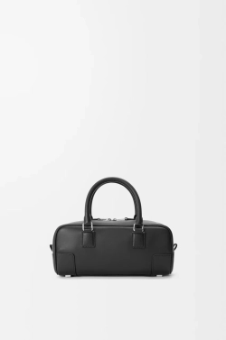 Loewe Укороченная сумка Amazona 23 из блестящей телячьей кожи, черный