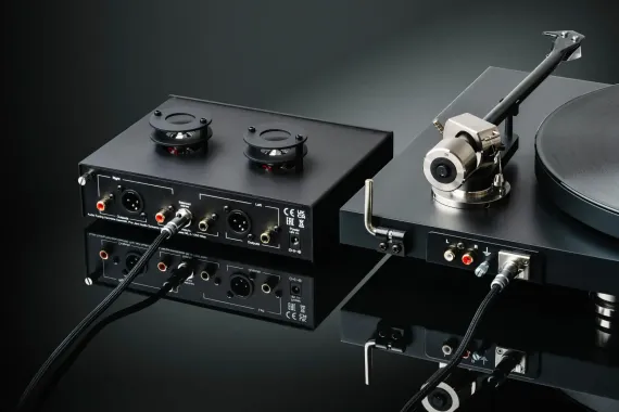 Pro-Ject Tube BOX S3 B Black