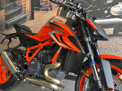 1290 SUPER DUKE R EVO