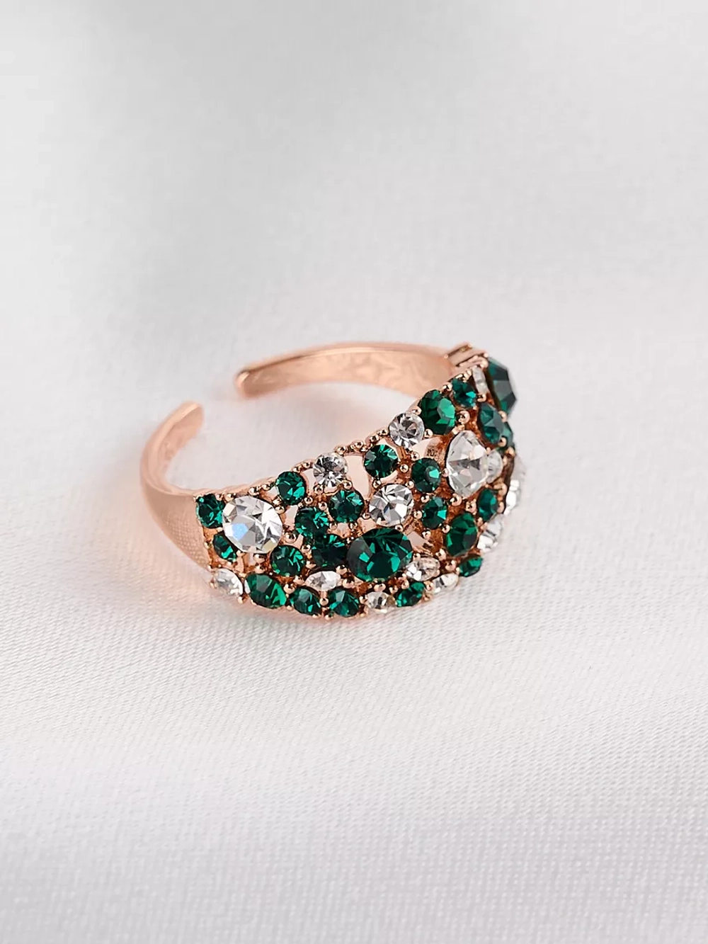 Кольцо Россыпь из зеленых камней Swarovski