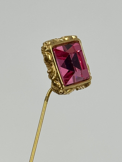 Брошь-булавка с розовым кристаллом Yves Saint Laurent