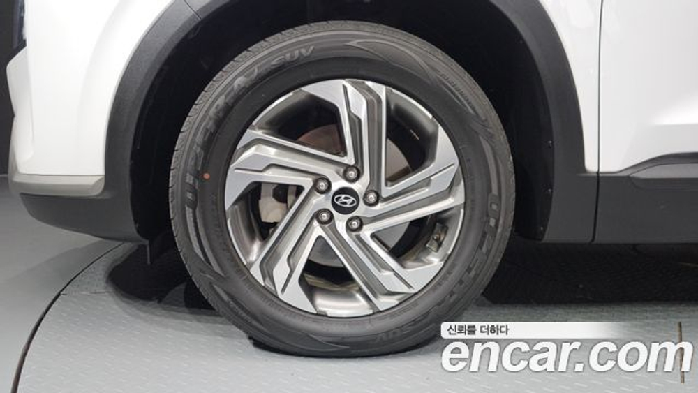 Hyundai Santafe Diesel 2.2 2WD — 2021