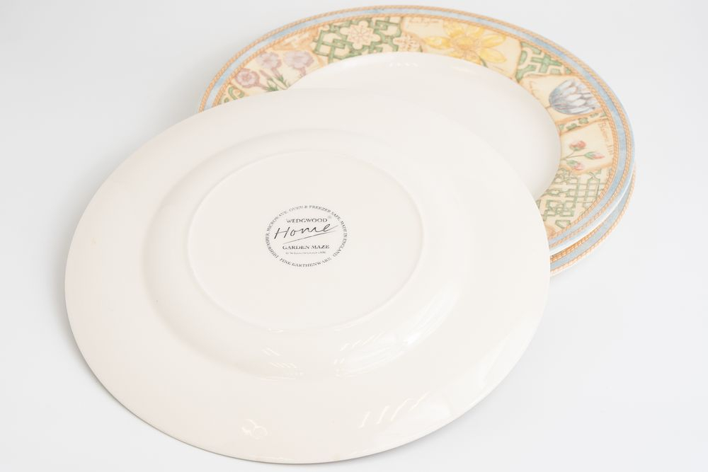 Набор из трех столовых тарелок «Садовый лабиринт» (Garden Maze) из серии Wedgwood Home