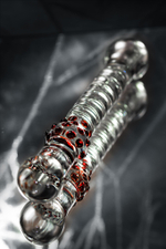 Фаллоимитатор Sexus Glass стеклянный с красными точками 21 см