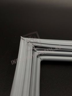 Уплотнитель для фармацевтического холодильника POZIS ХФ-140 размер 740*560 мм (012)