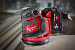 Аккумуляторная эксцентриковая шлифмашина Milwaukee M18 BOS125-0 4933464228