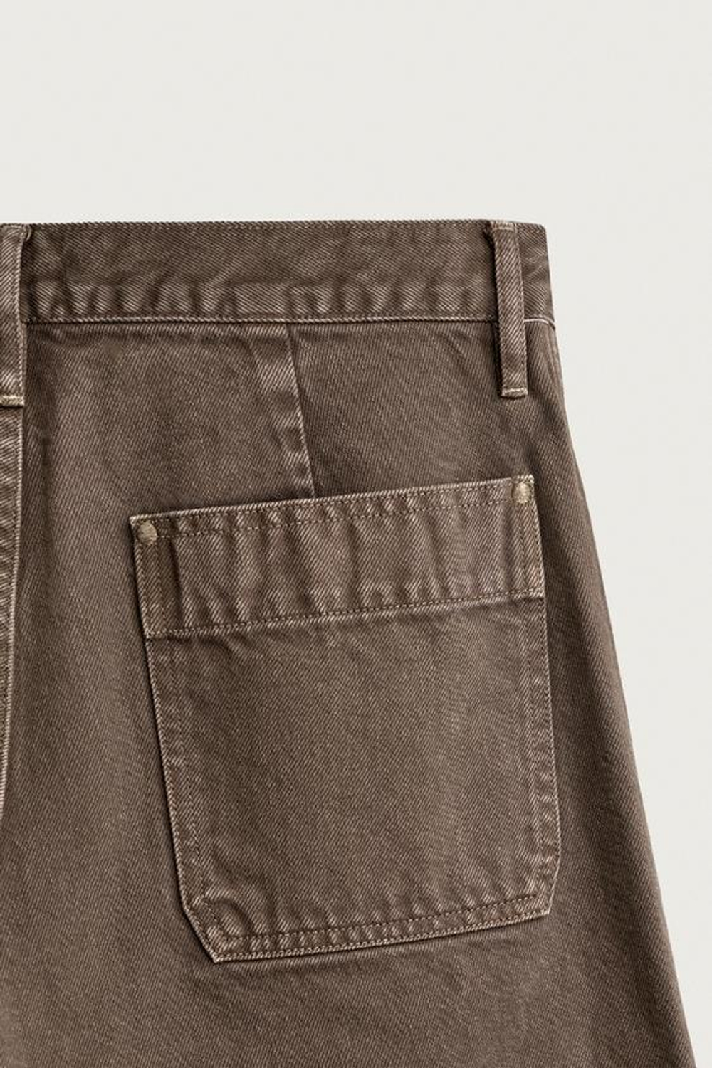 ZARA ДЖИНСЫ STRAIGHT FIT С КАРМАНАМИ 2026 TANAKA NY TYO LTD.©, КОРИЧНЕВЫЙ