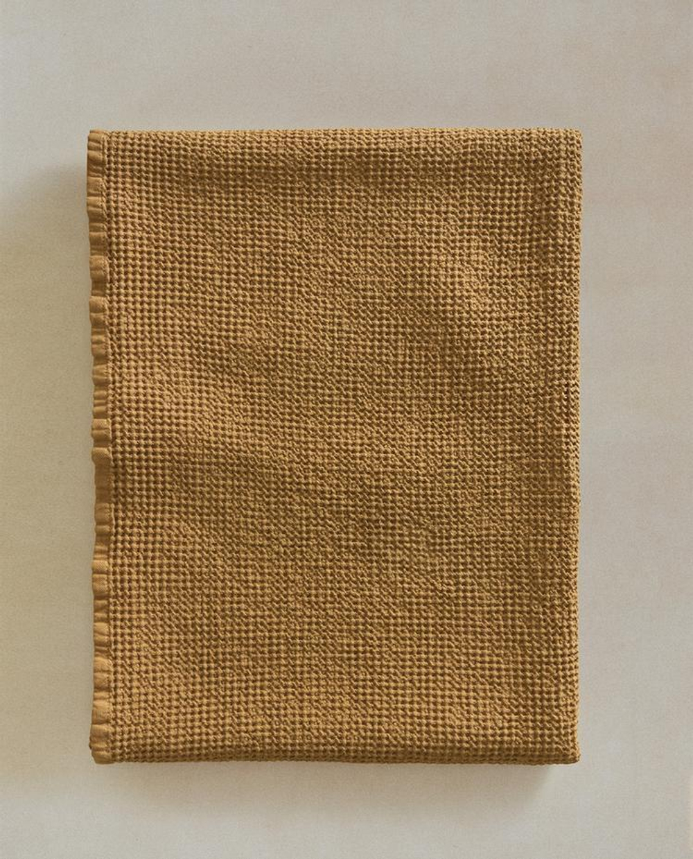 ZARA HOME БАННОЕ ПОЛОТЕНЦЕ С ВАФЕЛЬНЫМ УЗОРОМ, ЖЕЛТЫЙ