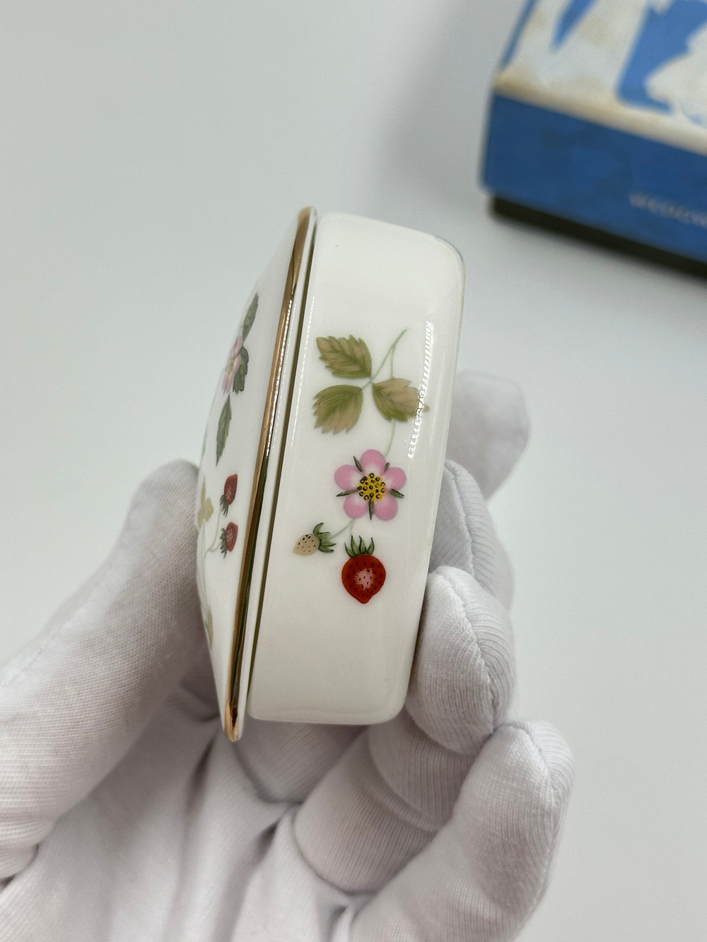 Шкатулка Wedgwood, Wild Strawberry