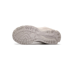 Гипсовая фигура New Balance 2002r by Nikita Trik "Bone White"