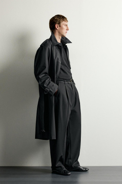 ZARA БРЮКИ RELAXED FIT СО СКЛАДКАМИ, ЧЕРНЫЙ
